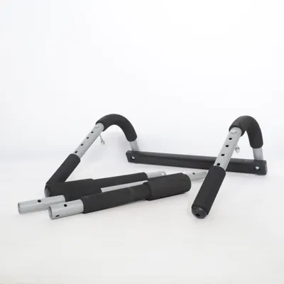 Dörrtrapets (Svart, Silverfärgad) från Iron Gym