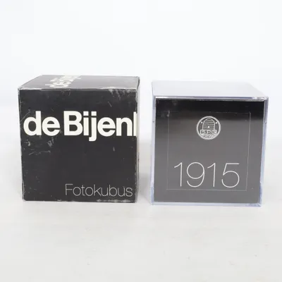 Box (Fotokubus) from De Bijenkorf