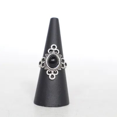 Ring (Black, Silver) Unknown metal