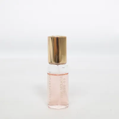 Eau de Parfum (Pink Molécule) de Zarkoperfume