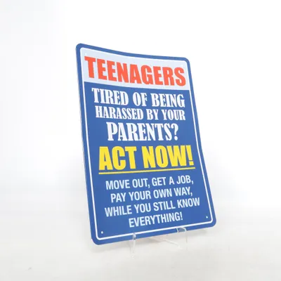 Sign (Blue, Red, White) from Find