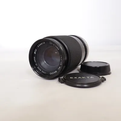 Kameraobjektiv (Svart) från Exakta