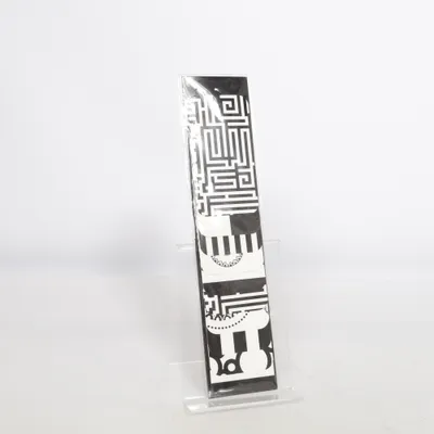 Bookmark (Black, White) from Remember