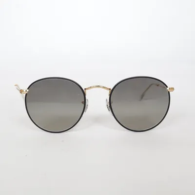 Solglasögon (RB3447-J-M) från Ray-Ban