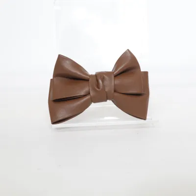 Barrette (Marron) de Claire France