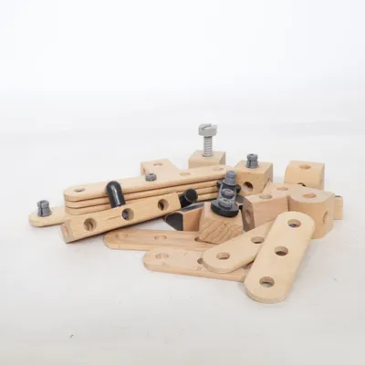 Byggsats (Brun, Svart) från Brio