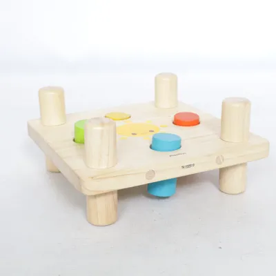 Aktivitetsleksak (Beige, Flerfärgad) från PlanToys