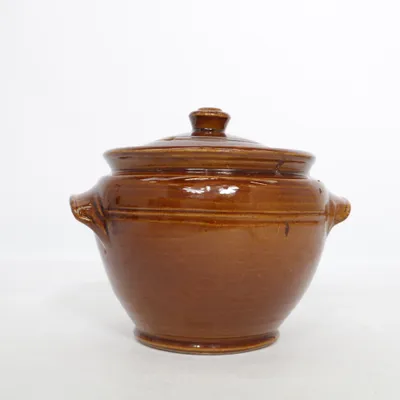 Urn pot (Brown) from Pearson