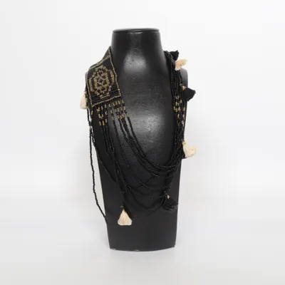 Collier (Noir, Beige) de Pipol's Bazaar Métal inconnu