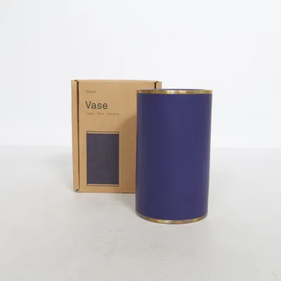 Vase (Bleu) de Lucie Kaas