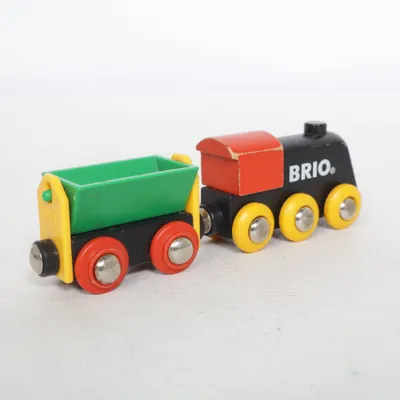 Train jouet (Noir, Rouge, Vert) de Brio