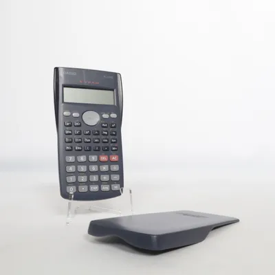 Calculator (Fx-82ms) from Casio