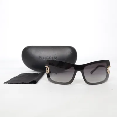 Solglasögon (Grå) från Pilgrim