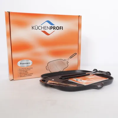 Cast iron skillet (Black) from Küchenprofi