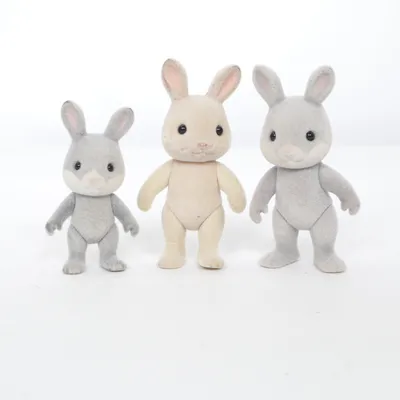Legetøjsdyr (Grå, Hvid, Pink) fra Sylvanian Families