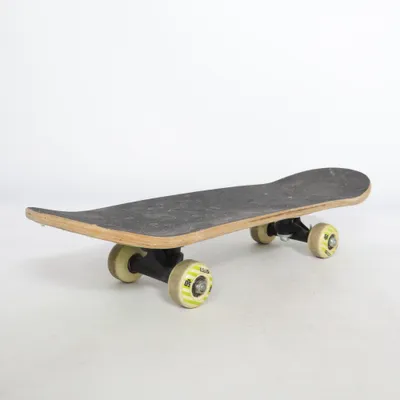 Skateboard (Zwart) van Stiga