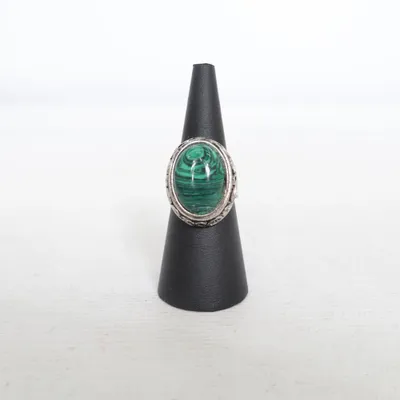 Ring (Grøn, Sølv) Ukendt metal