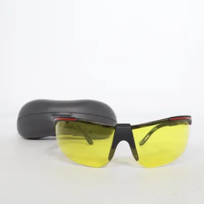 Sunglasses (Black, Yellow)