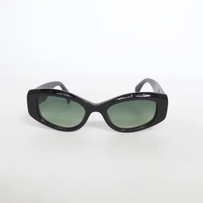 Solglasögon (Svart) från Chimi