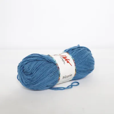 Yarn (Blue) from Järbo Acrylic