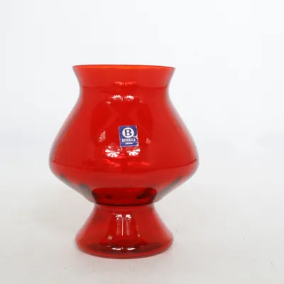 Vase (Rød) fra Bergdala Sweden