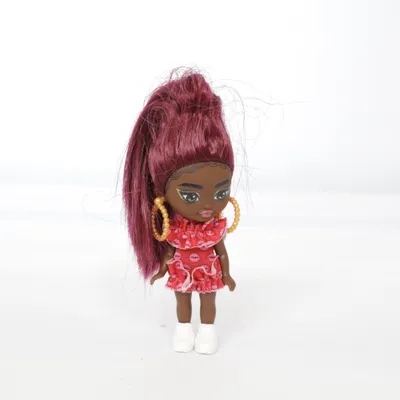 Dukke (Rød) fra Mattel