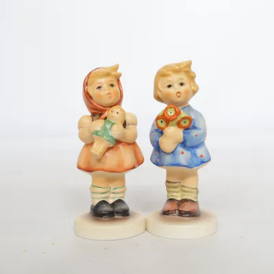 Figurine (Multicolored) from Goebel
