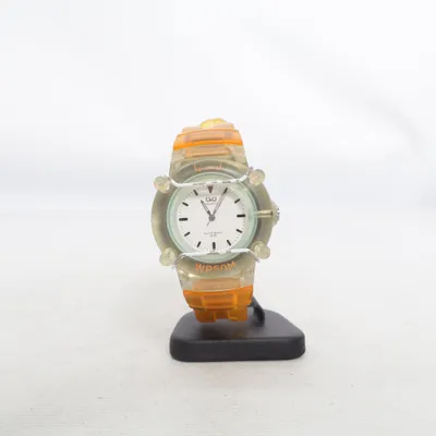 Wristwatch (Orange) from Q&Q