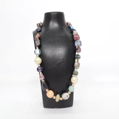 Ketting (Meerkleurig) Onbekend materiaal
