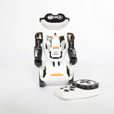 Remote controlled toy (Motion Tracker) from Silverlit