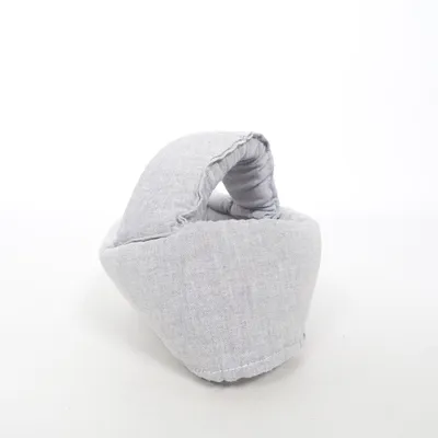 Huvudskydd (Grå) från Emmaljunga