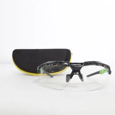 Sports glasses (Black, Green) from Unihoc