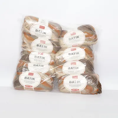 Garn (BATIK) från Wolle Rödel
