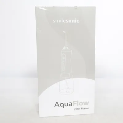 Water flosser (AquaFlow) from Smilesonic