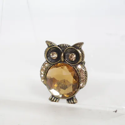 Brosch (Brun) Okänd metall