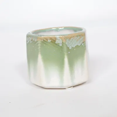 Pot (Green, White)