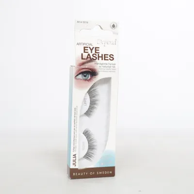 False lashes (Julia) from Depend