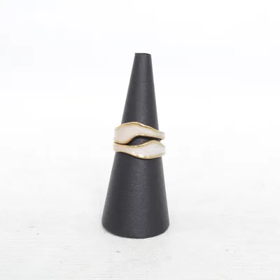 Ring (Gold, White) Unknown metal