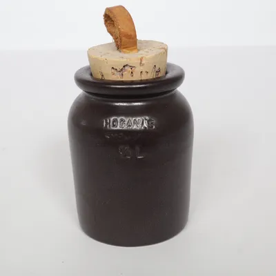 Köksredskap (Brun) från Höganäs