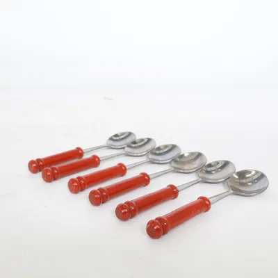 Teaspoon (Red, Silver)