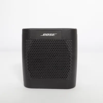 Bluetooth speaker (415859) from Bose