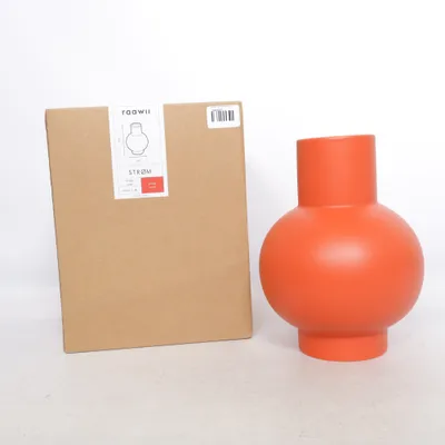 Vase (Strøm) fra Raawii