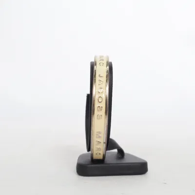 Armband (Gold, Beige) von Marc by Marc Jacobs Unbekanntes Metall