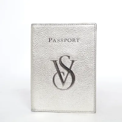 Protège passeport (Argent) de Victoria's Secret