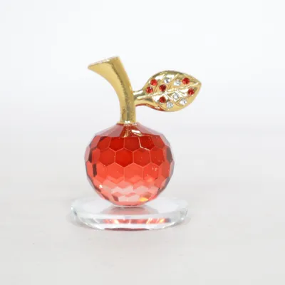 Figurine en porcelaine (Rouge, Or)