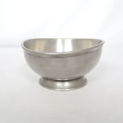 Skål (Silverfärgad) från Svenskt Tenn