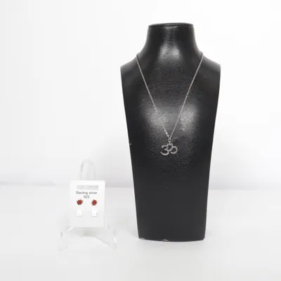 Parure de bijoux (Argent, Rouge) de Guldfynd Métal inconnu