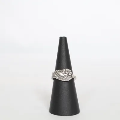 Ring (Silver) Unknown metal