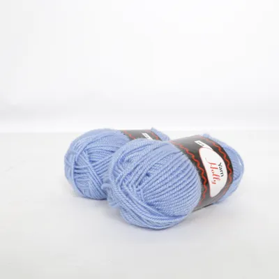Yarn (Holly) from Holly Acrylic