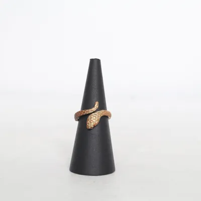 Ring (Bruin) Onbekend materiaal